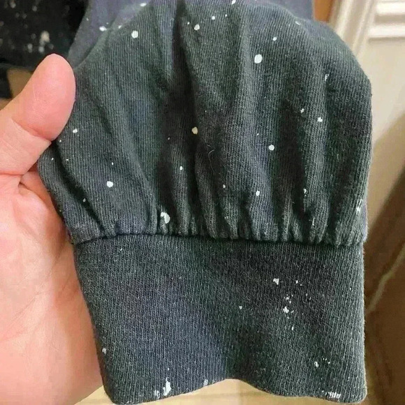 Forever 21 MTV Long Sleeve Shirt Black with White Paint Splatters Size M/L - Picture 5 of 7